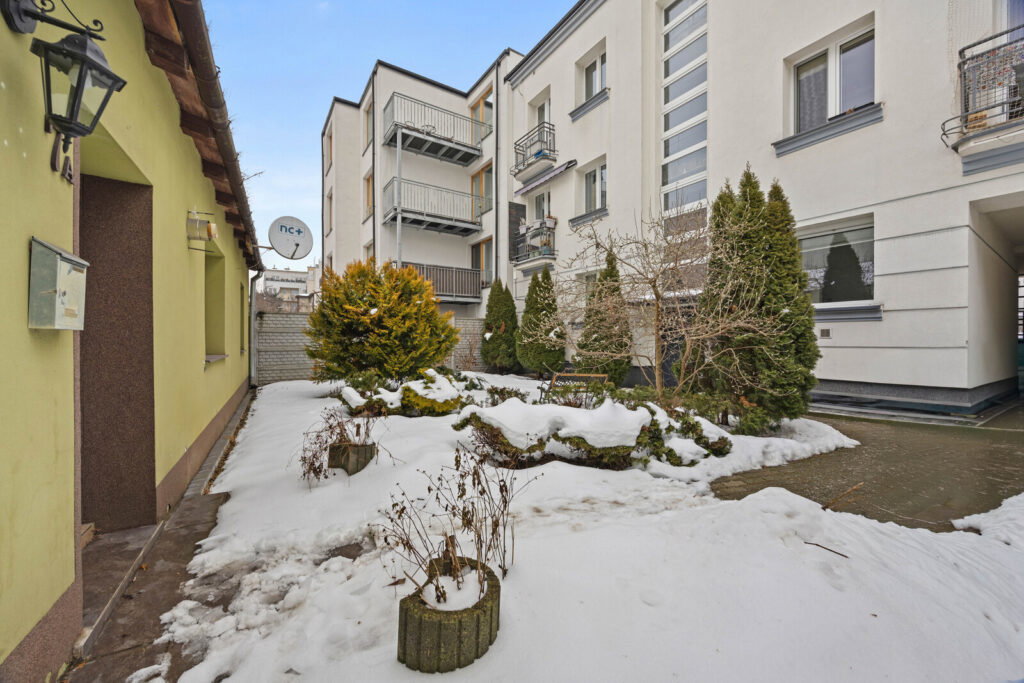 Oficyna 67m² + działka 200m² - zdjęcie 13