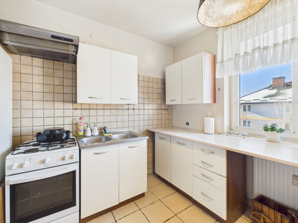 Mieszkanie 66 m2,Turka ,osiedle Borek - zdjęcie 5