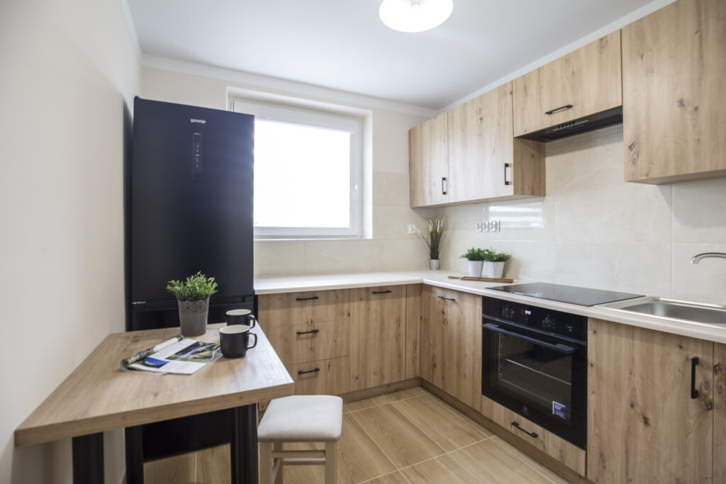 Nowe 2 pokoje po remoncie - al. Niepodległości - zdjęcie 1