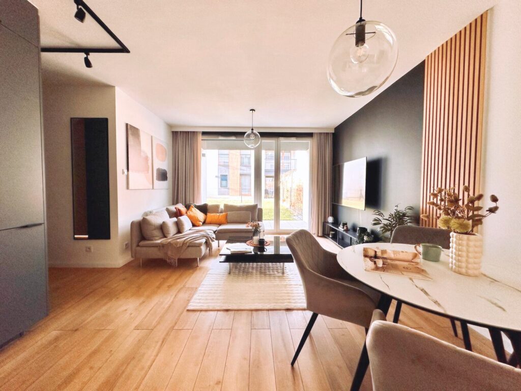 Do wynajęcia 2 pokoje ogródek garaż komórka lok - zdjęcie 4