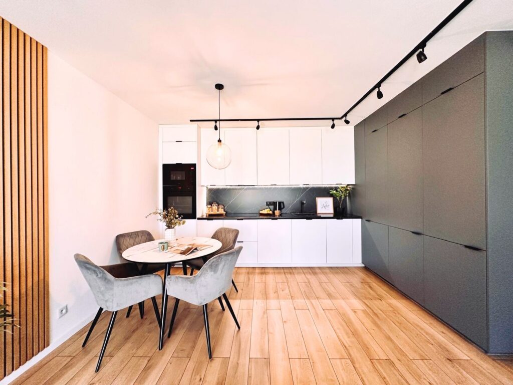 Do wynajęcia 2 pokoje ogródek garaż komórka lok - zdjęcie 6