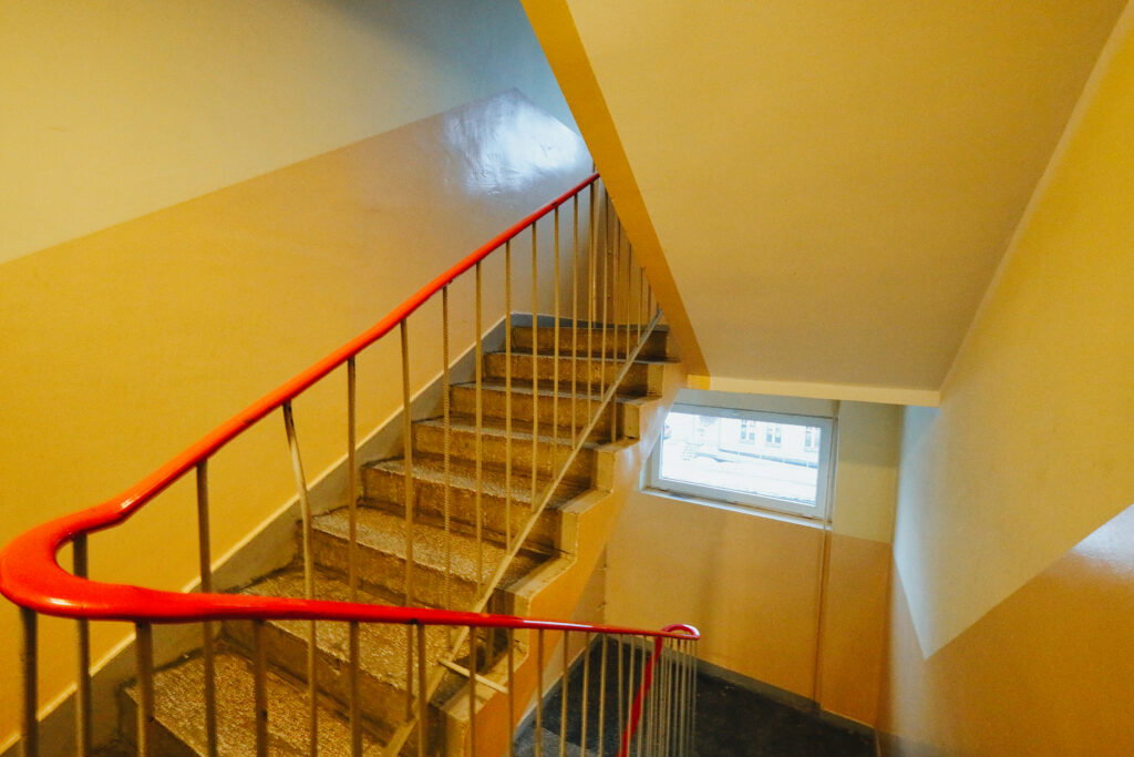 Mieszkanie w centrum miasta na drugim piętrze - zdjęcie 10