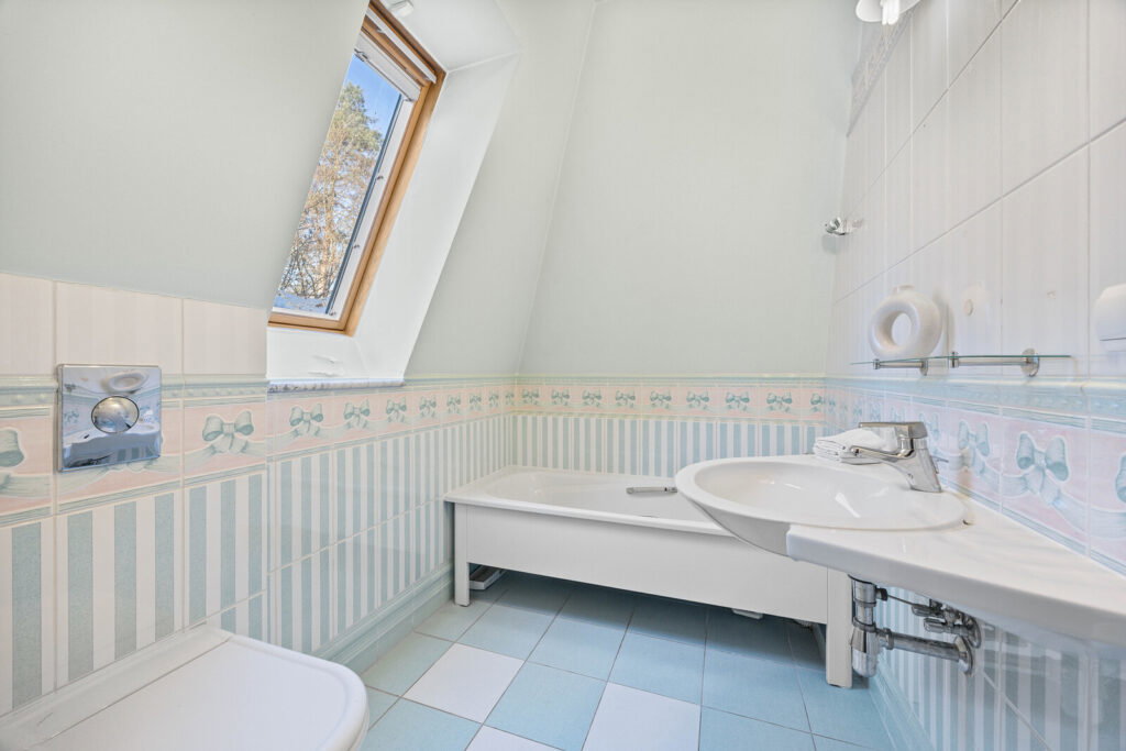 Rezydencja w Izabelinie przy Kampinosie - zdjęcie 19