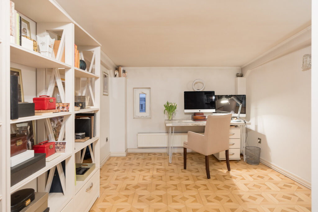 Klimatyczne mieszkanie 94 m², Łazienki Królewskie - zdjęcie 9