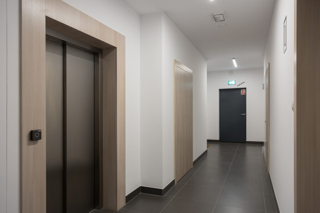 Nowoczesny apartament 68,5 m² z widokiem na zieleń - zdjęcie 15