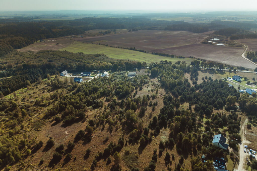 Urocza działka budowlana na wzniesieniu ! - zdjęcie 12
