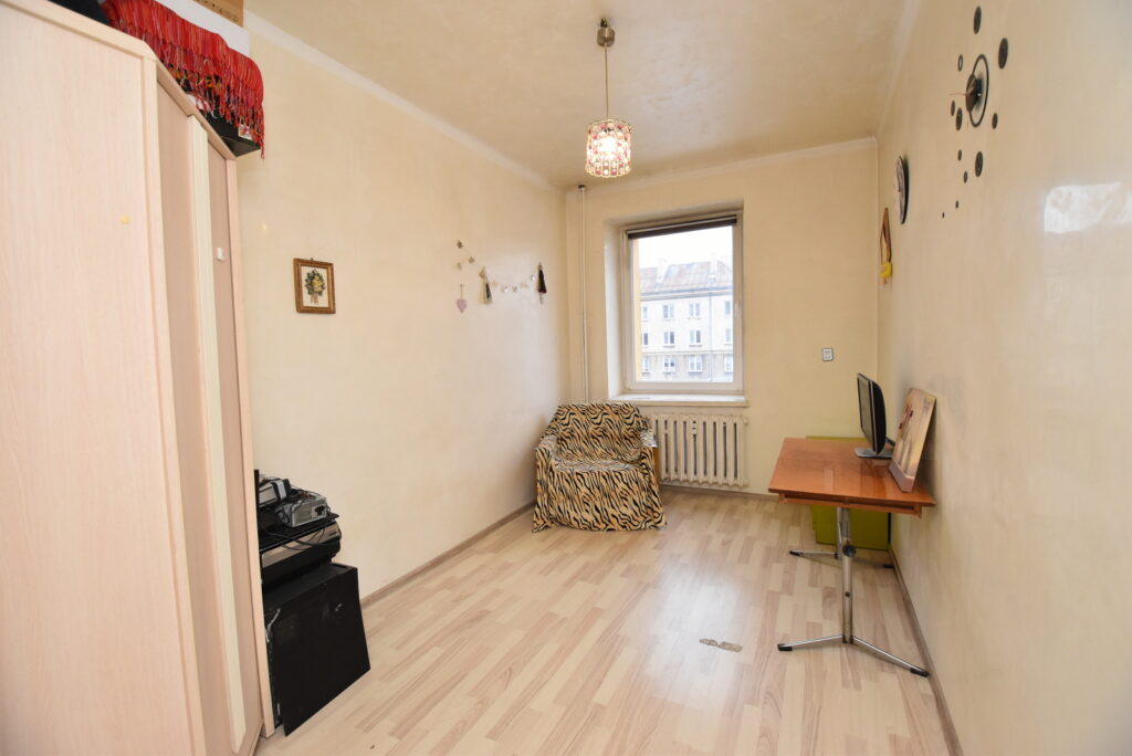 Mieszkanie SW, 4 pokoje, 1 piętro, 88 m2 - zdjęcie 10