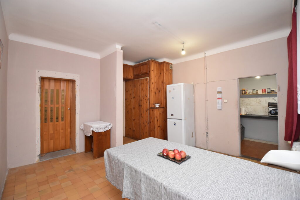 Mieszkanie SW, 4 pokoje, 1 piętro, 88 m2 - zdjęcie 4