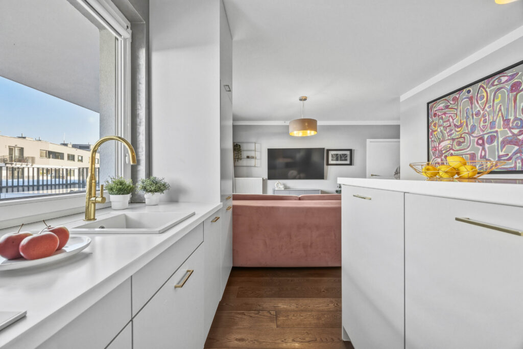 Piękne mieszkanie z ogromnym tarasem Wola - zdjęcie 8