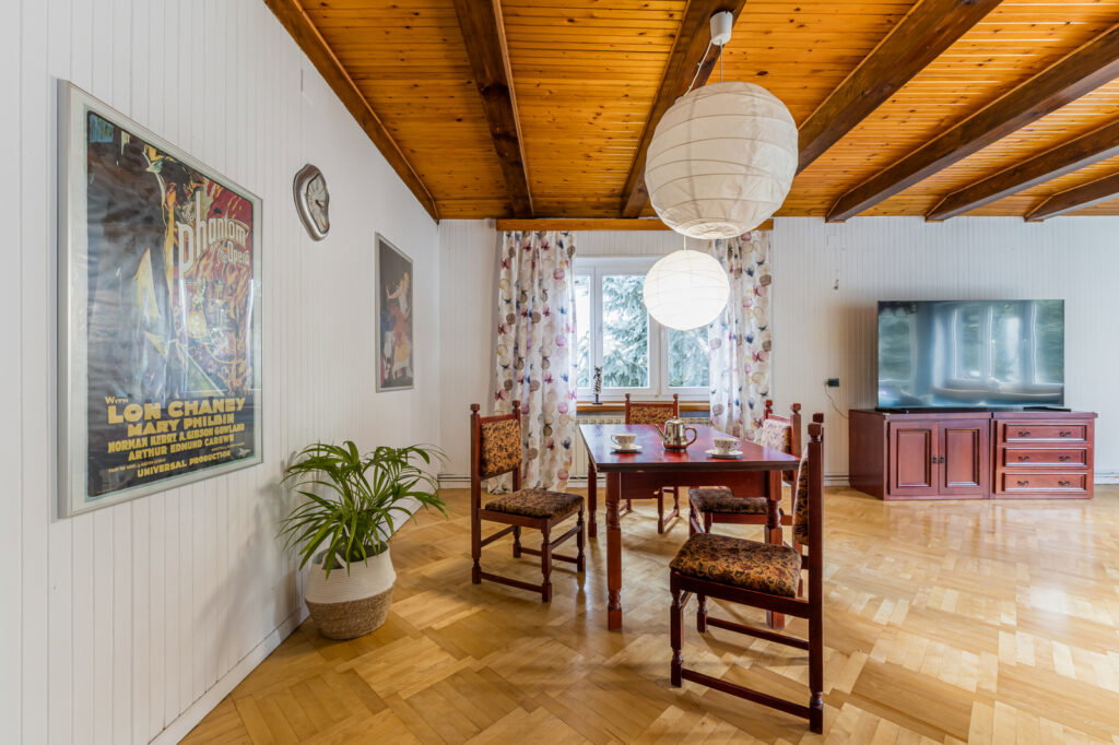 Dom z garażem na 4 auta- Wołomin, blisko Galerii - zdjęcie 11