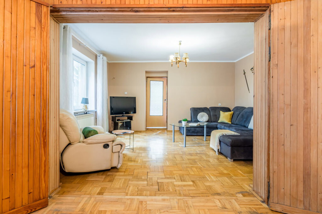 Dom z garażem na 4 auta- Wołomin, blisko Galerii - zdjęcie 19