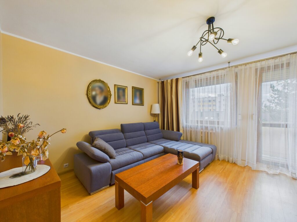 3-pokojowe mieszkanie do wynajęcia na os. Południe - zdjęcie 1