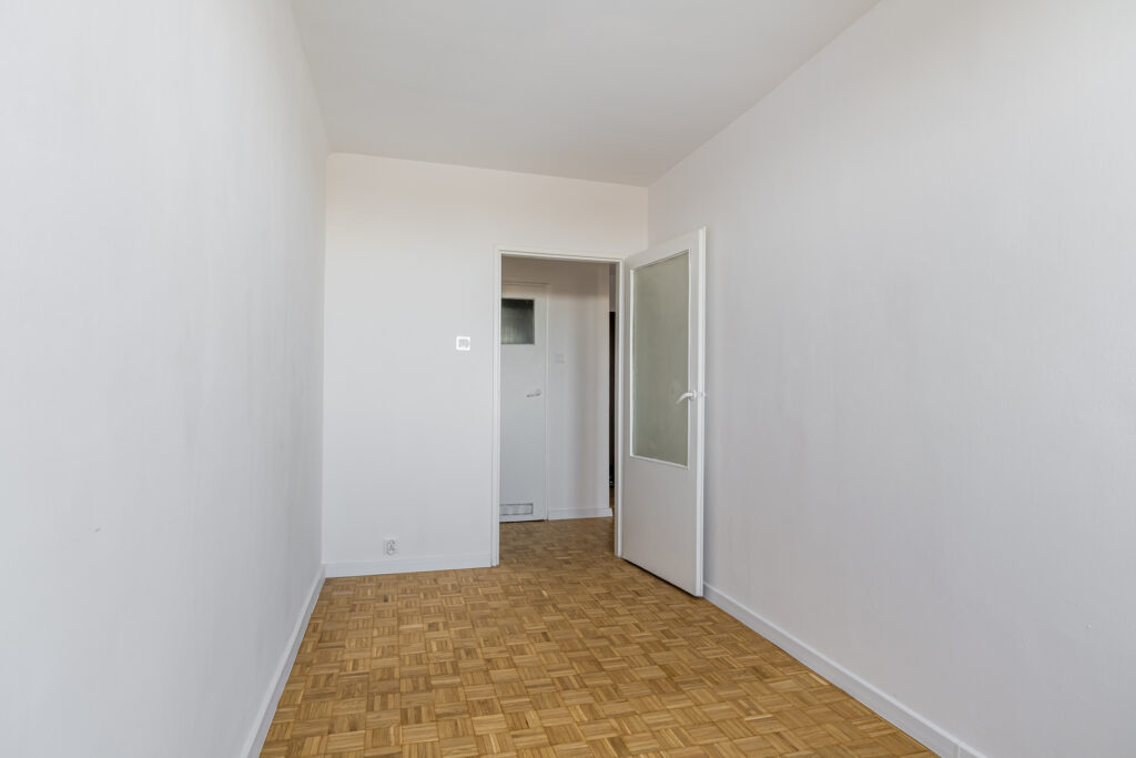 Dwupokojowe mieszkanie z widokiem na Ogród Saski - zdjęcie 6