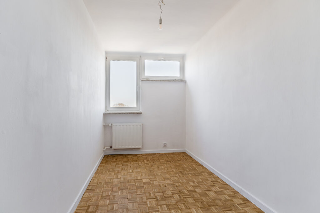 Dwupokojowe mieszkanie z widokiem na Ogród Saski - zdjęcie 5