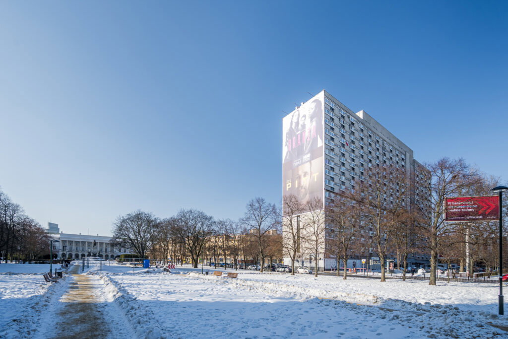 Dwupokojowe mieszkanie z widokiem na Ogród Saski - zdjęcie 15