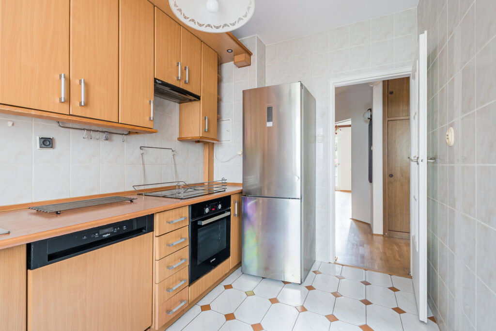 3 pokojowe mieszkanie z balkonem - zdjęcie 5