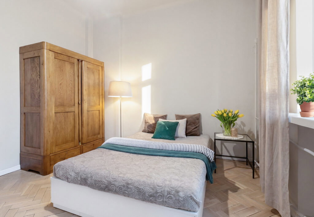 Mieszkanie w kamienicy w sercu Starego Mokotowa - zdjęcie 6