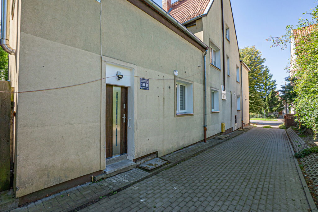 Na sprzedaż budynek inwestycyjny 6 pokoi - zdjęcie 10