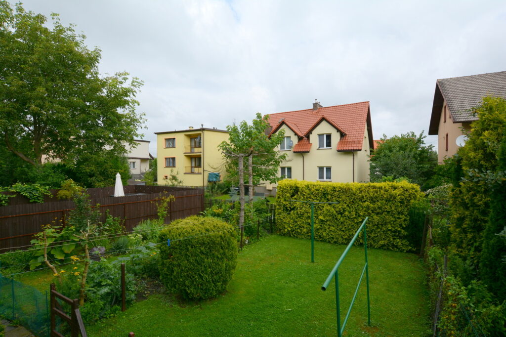 Duże mieszkanie z ogródkiem - zdjęcie 22