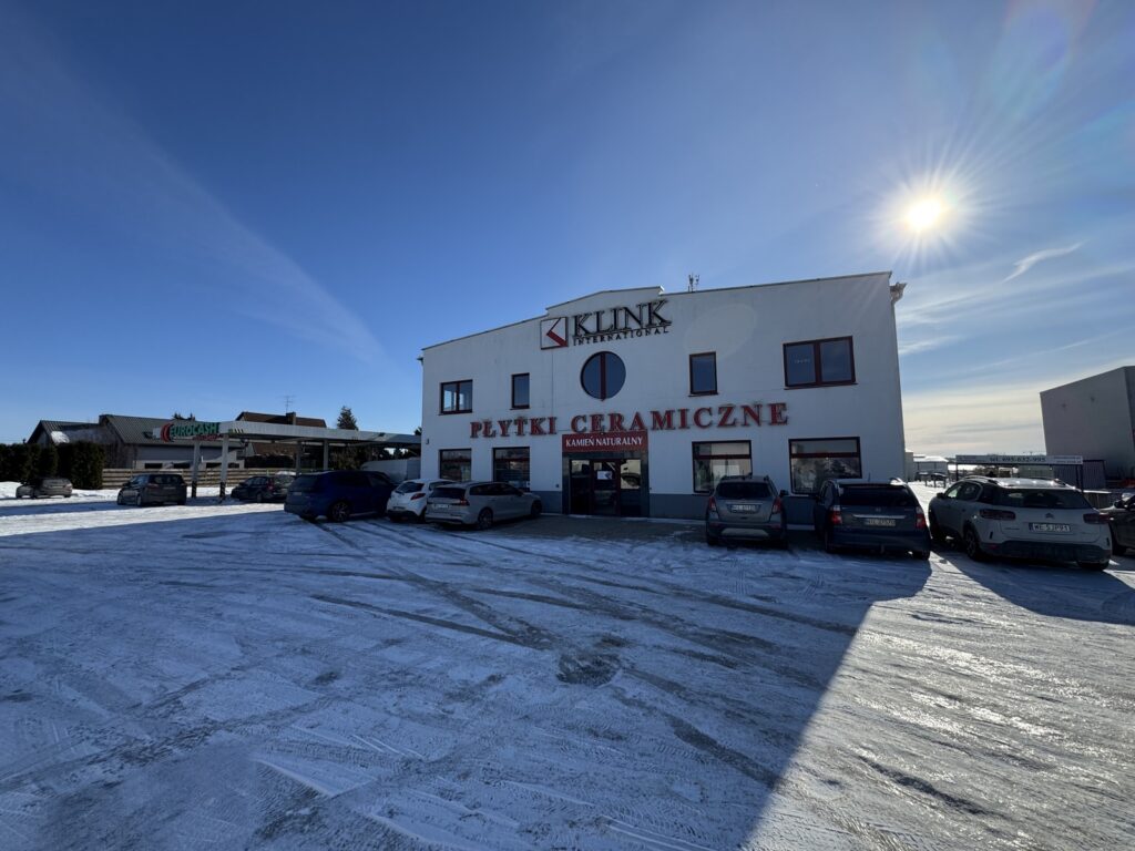 Lokal do wynajęcia 122 m2 - zdjęcie 1