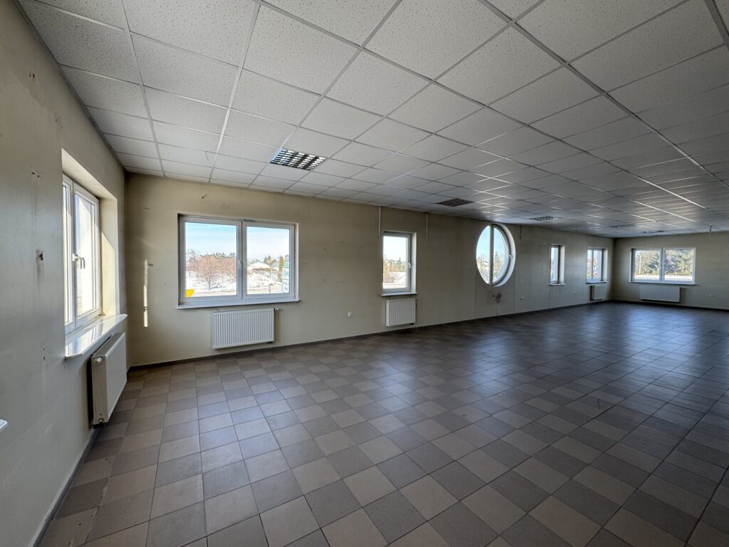 Lokal do wynajęcia 122 m2 - zdjęcie 13