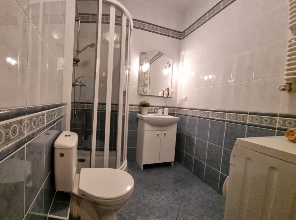 Mieszkanie blisko metra - zdjęcie 4