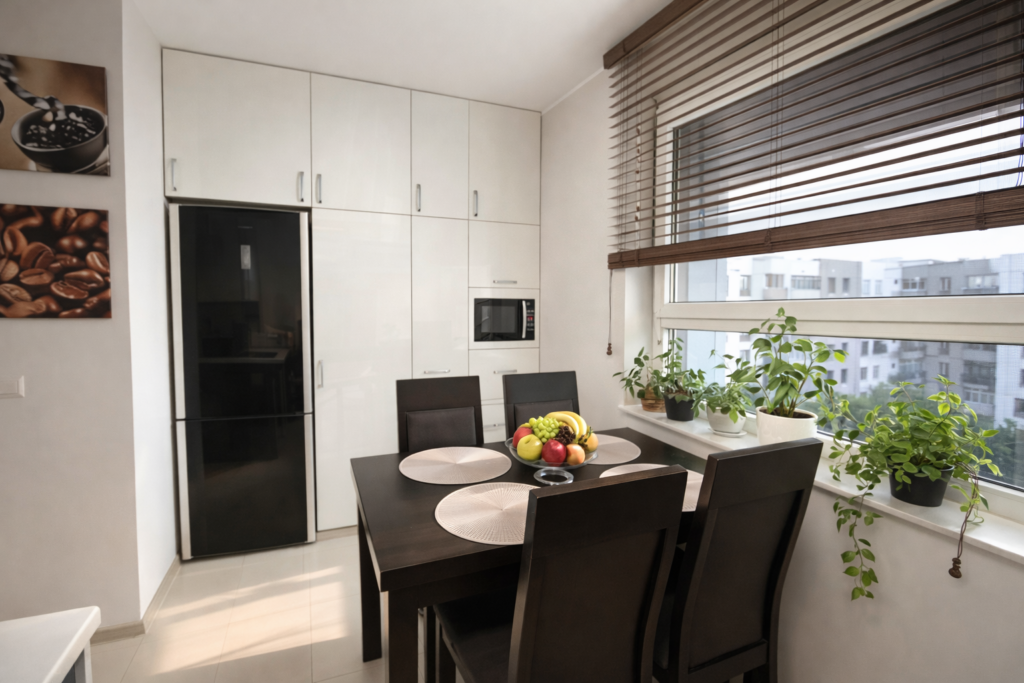 2 pokoje | osobna kuchnia | balkon | winda - zdjęcie 1