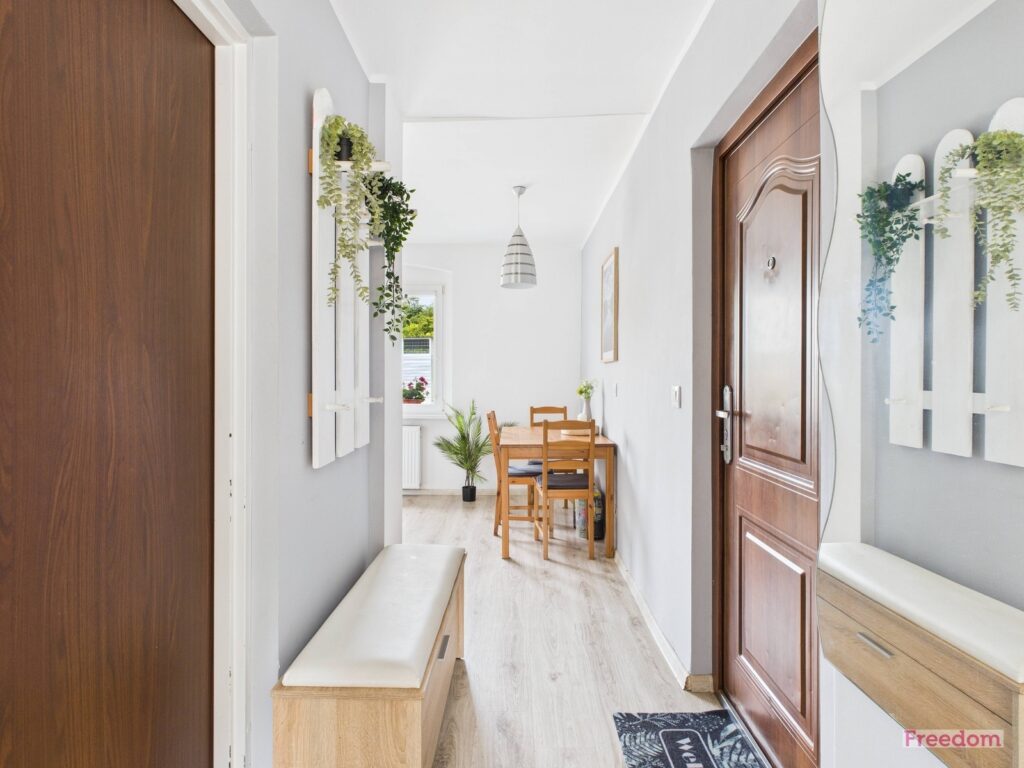 Jasne mieszkanie na parterze | 2 pokoje | 40,9 m² - zdjęcie 1