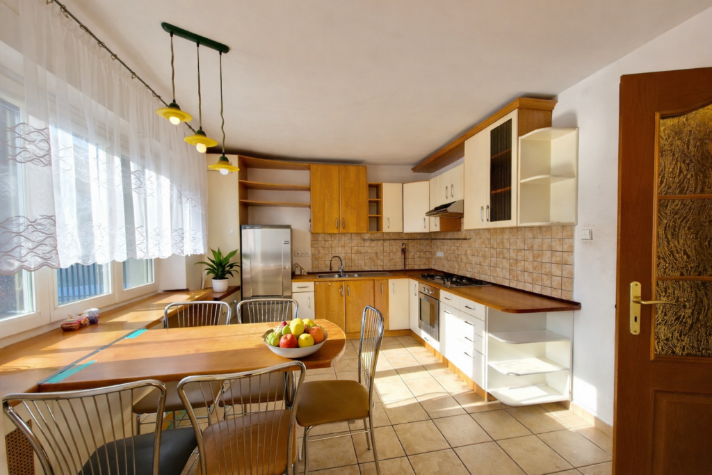 Dom na sprzedaż w Bialej Podlaskiej, pow. 155m2 - zdjęcie 8