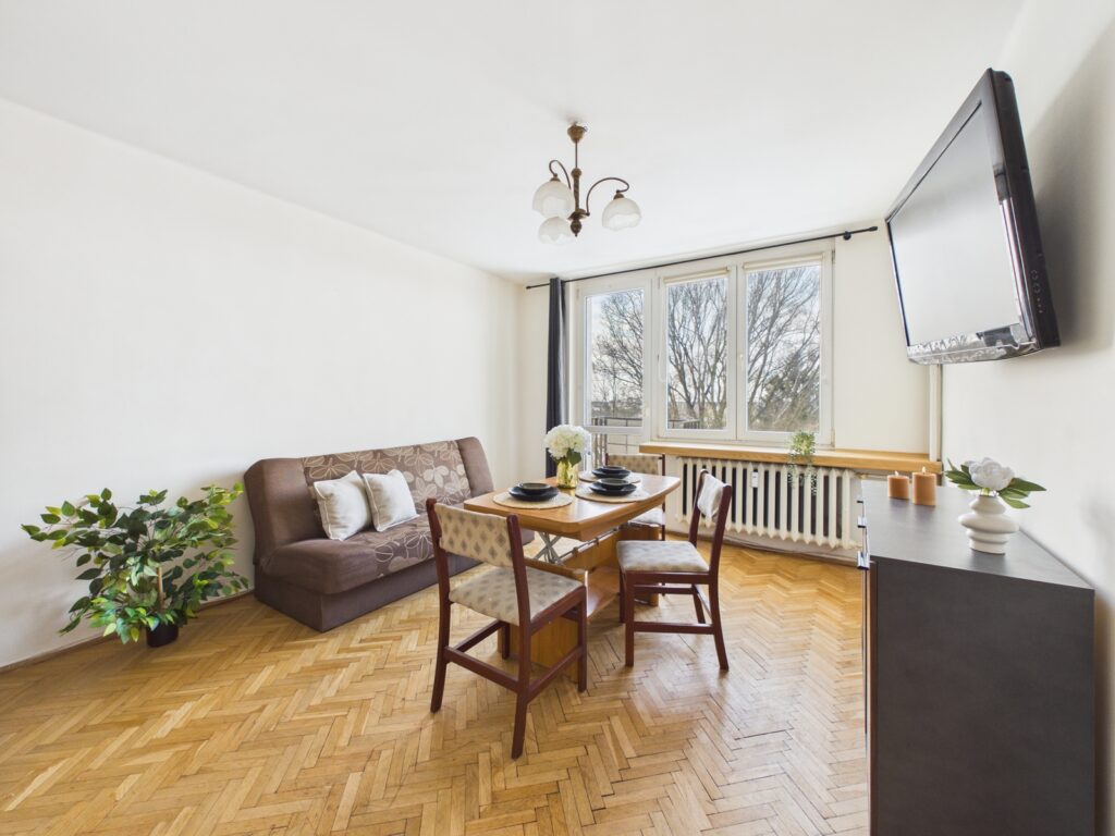 Mieszkanie 3 pokojowe w doskonałej lokalizacji - zdjęcie 2