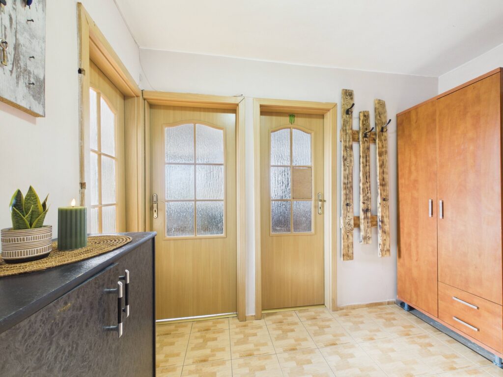 Mieszkanie 3 pokojowe w doskonałej lokalizacji - zdjęcie 9