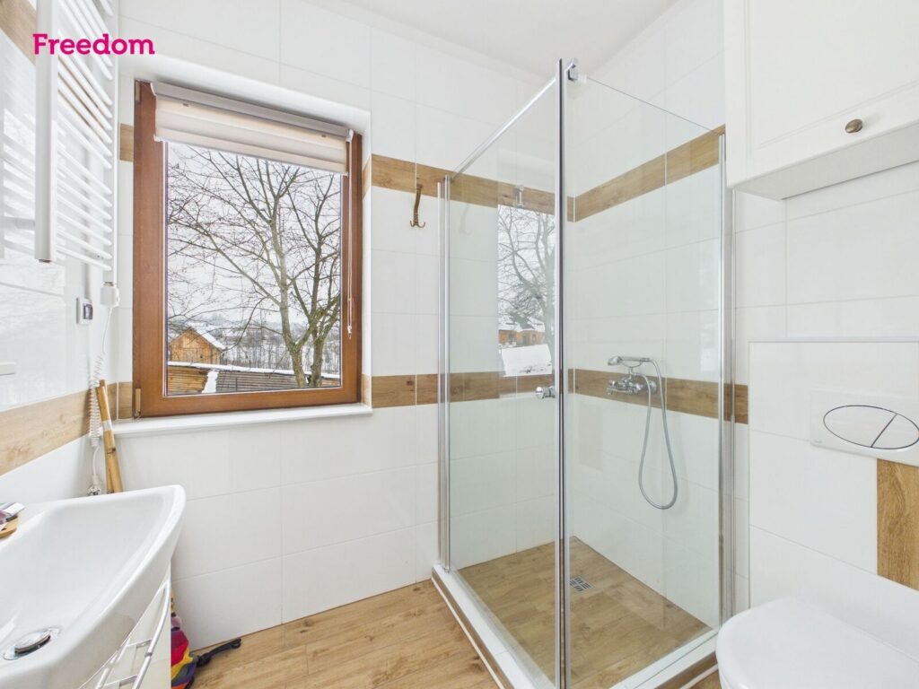 Dom wolnostojący pod Krakowem z działką widokową - zdjęcie 10