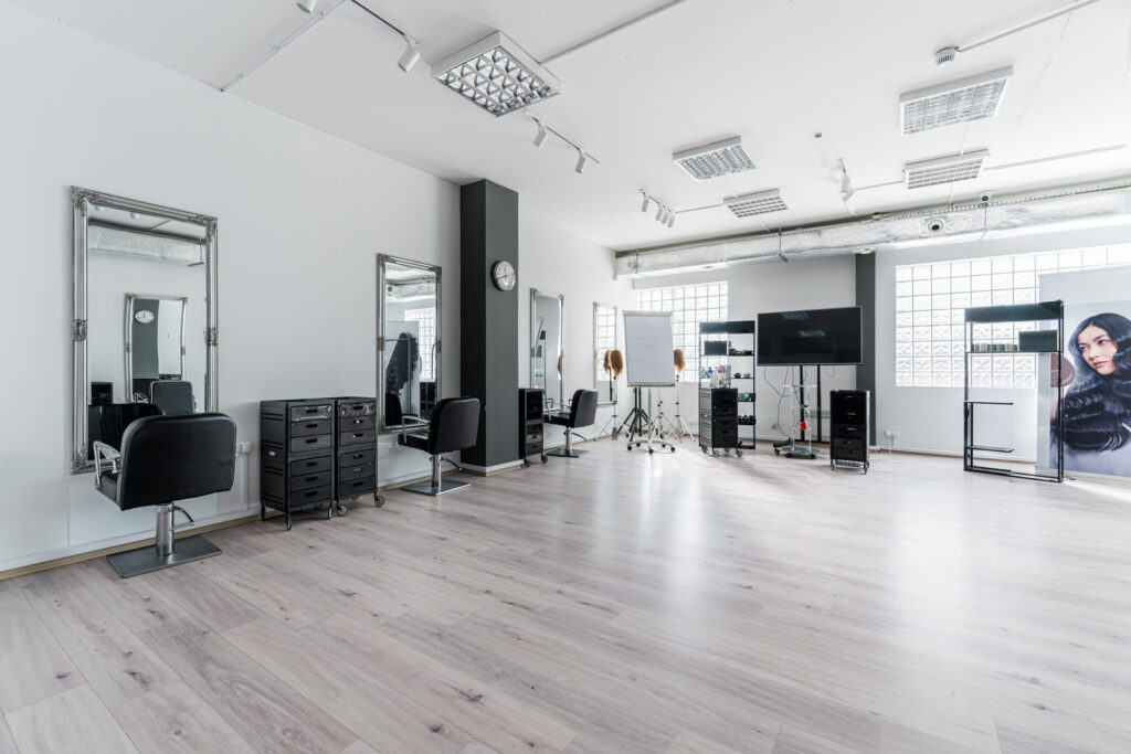 94 mkw parter – biuro lub salon beauty - zdjęcie 1