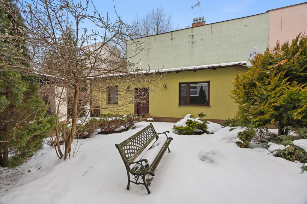 Oficyna 67m² + działka 200m² - zdjęcie 17