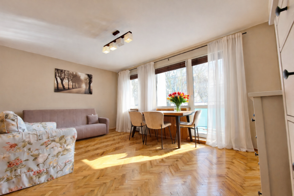 3 pok. mieszkanie na 1 piętrze ul. Księcia Witolda - zdjęcie 1