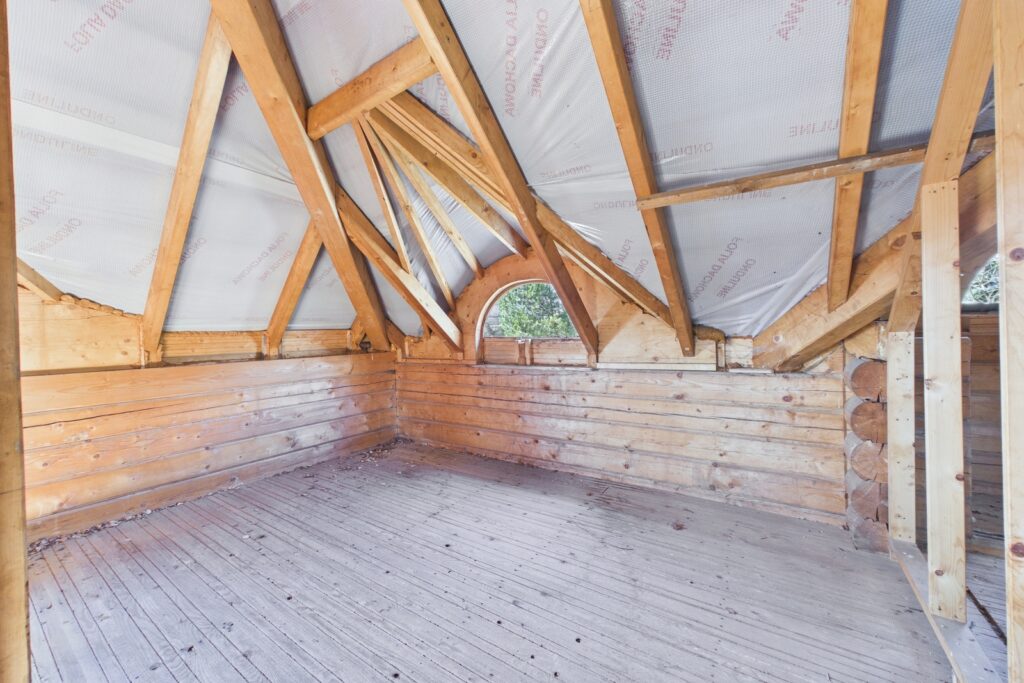 Dom całoroczny z bala w Beskidzie Małym - zdjęcie 14