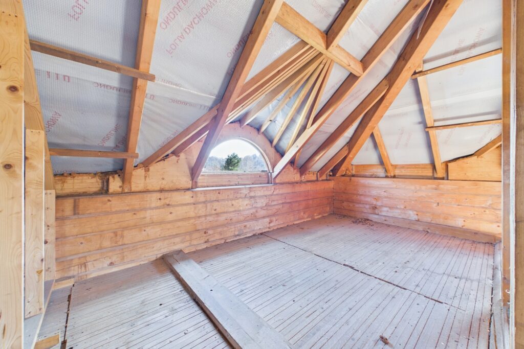 Dom całoroczny z bala w Beskidzie Małym - zdjęcie 15