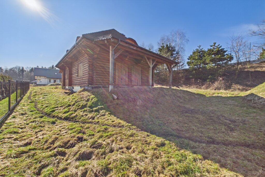 Dom całoroczny z bala w Beskidzie Małym - zdjęcie 23