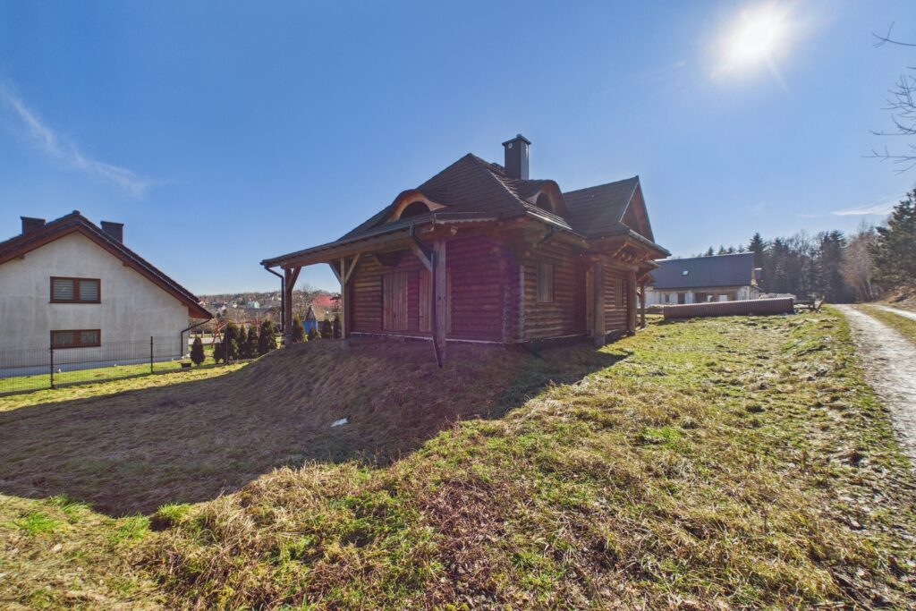 Dom całoroczny z bala w Beskidzie Małym - zdjęcie 26