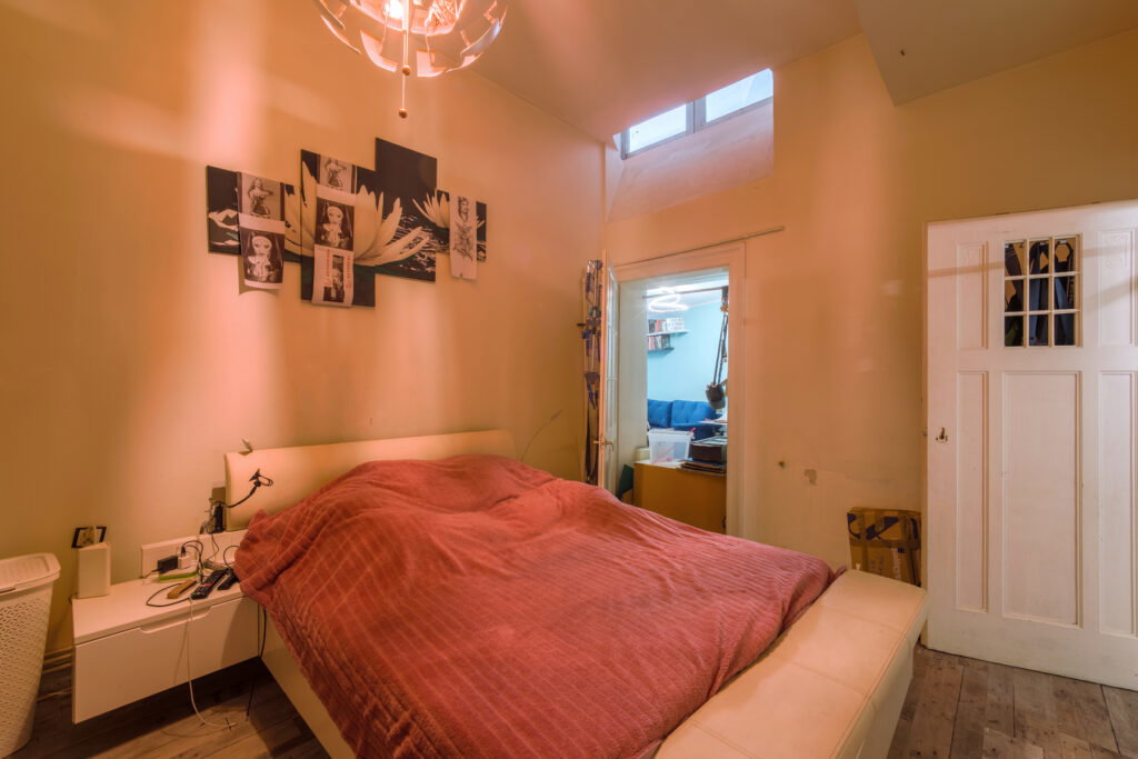 3 pokojowe mieszkanie w centrum zabytkowego miasta - zdjęcie 9