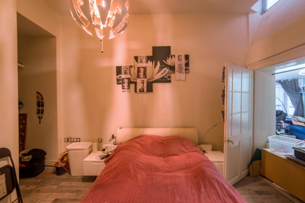 3 pokojowe mieszkanie w centrum zabytkowego miasta - zdjęcie 10