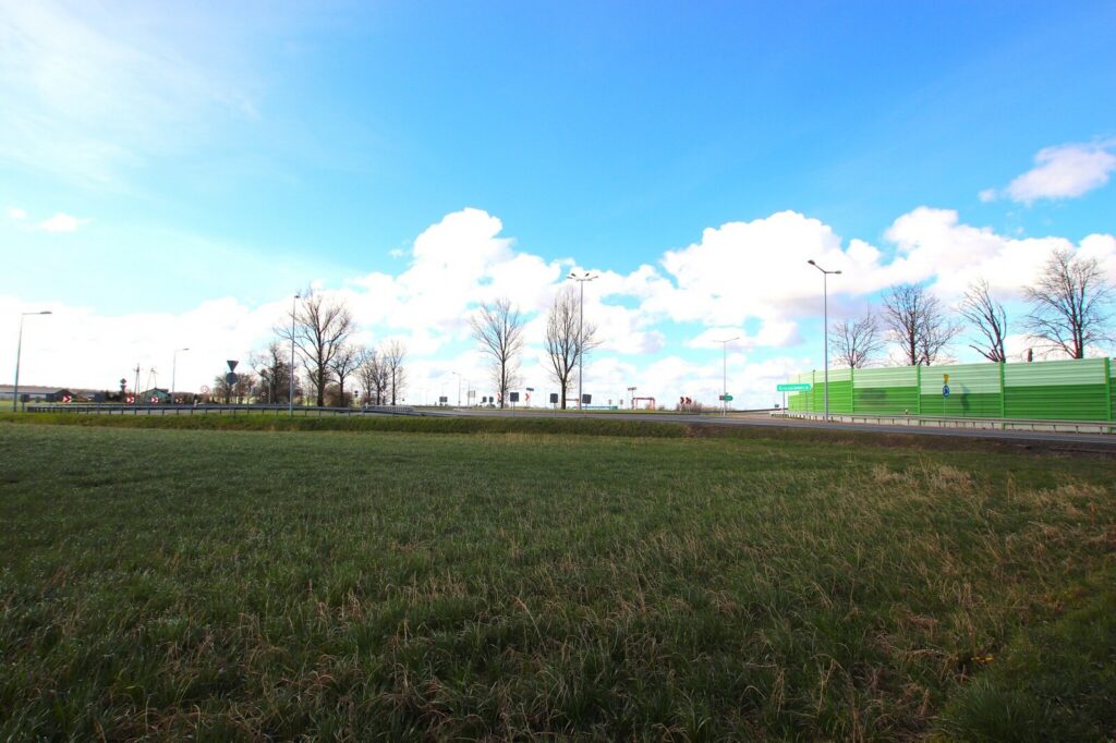 Działka inwestycyjna 7000 m² – usługi. - zdjęcie 5