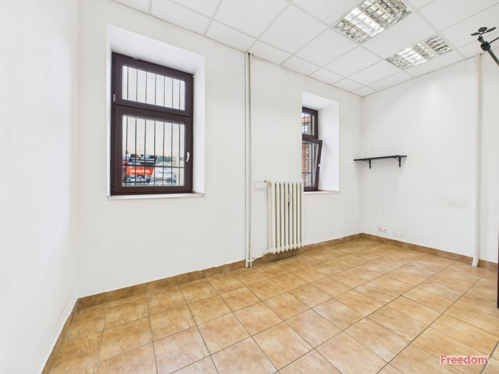 Parter komercyjny blisko Rynku | Parking i HDS - zdjęcie 11