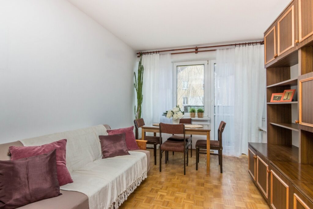 4 pokoje, Przydworcowe, 2 piętro, 62 m2 - zdjęcie 1
