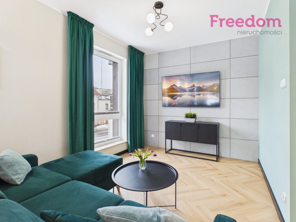 Ekskluzywny apartament w centrum Mrągowa - zdjęcie 5