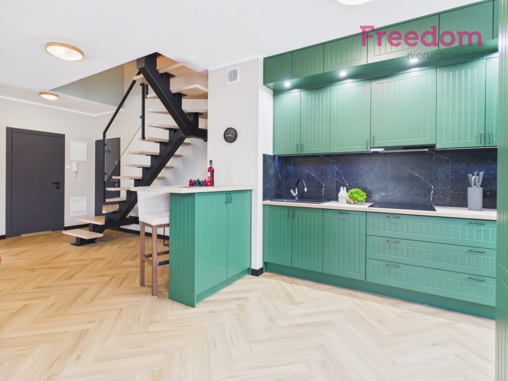 Ekskluzywny apartament w centrum Mrągowa - zdjęcie 9