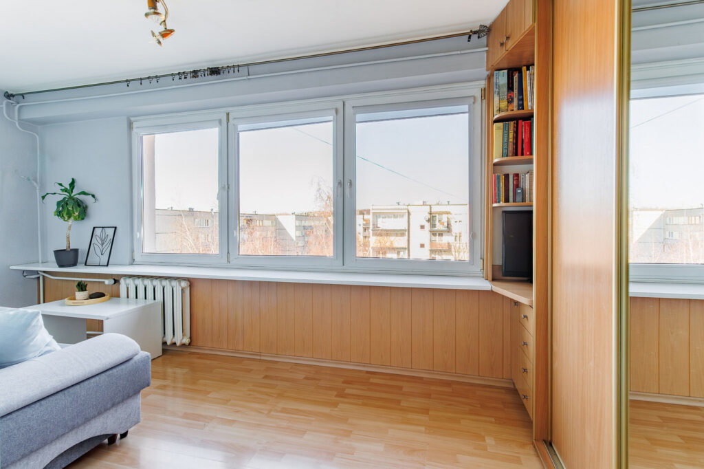 Trzypokojowe mieszkanie z balkonem na Os. Legionów - zdjęcie 7