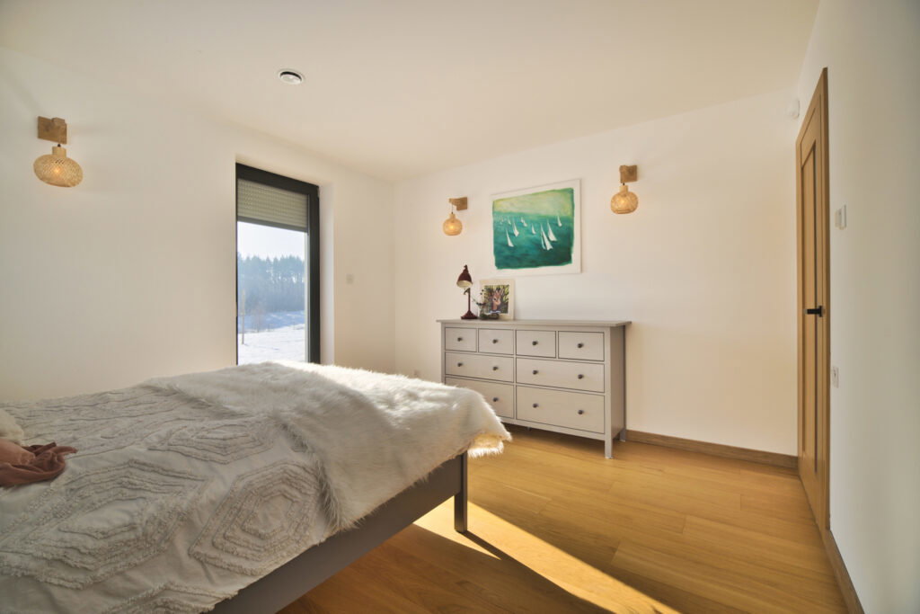 Pluski - dom całoroczny typu stodoła, piękny widok - zdjęcie 16