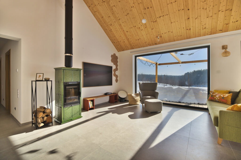 Pluski - dom całoroczny typu stodoła, piękny widok - zdjęcie 5