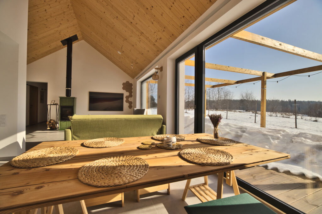 Pluski - dom całoroczny typu stodoła, piękny widok - zdjęcie 4